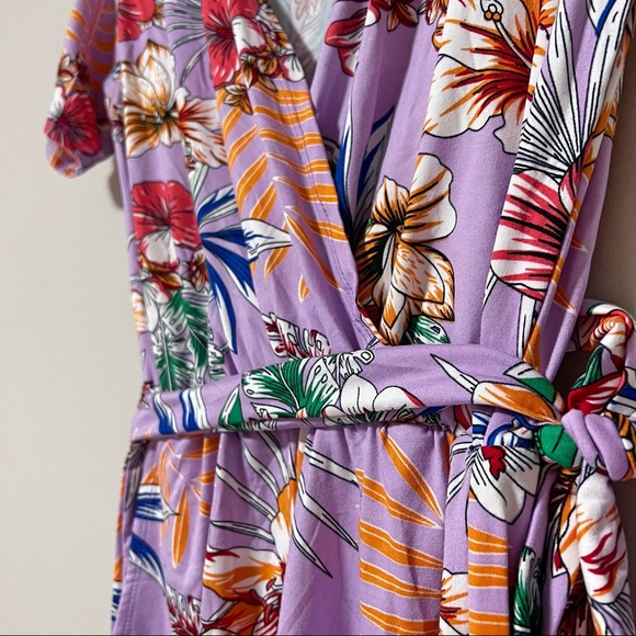 Floral Rompers BNWOT - Picture 9 of 9